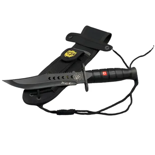 Outdoor Bıçağı Seçerken Dayanıklılık Neden Önemlidir?